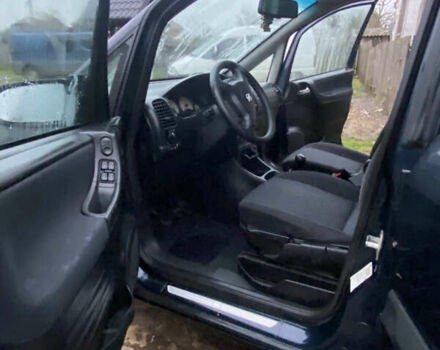 Синій Опель Зафіра, об'ємом двигуна 1.8 л та пробігом 350 тис. км за 3450 $, фото 8 на Automoto.ua