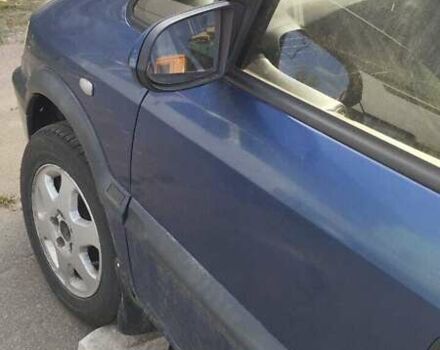 Синий Опель Зафира, объемом двигателя 2 л и пробегом 300 тыс. км за 959 $, фото 2 на Automoto.ua