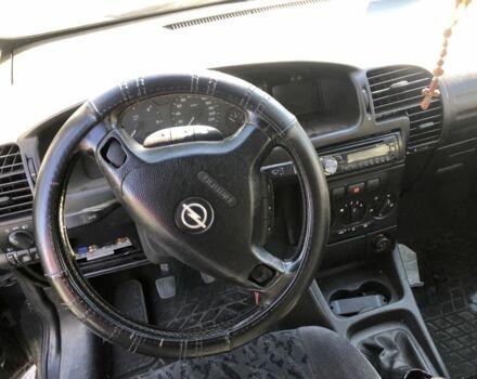 Синий Опель Зафира, объемом двигателя 2.2 л и пробегом 300 тыс. км за 2700 $, фото 5 на Automoto.ua