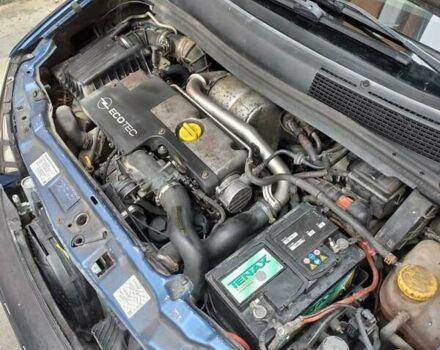 Синий Опель Зафира, объемом двигателя 2.2 л и пробегом 312 тыс. км за 4000 $, фото 12 на Automoto.ua