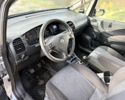 Синий Опель Зафира, объемом двигателя 1.8 л и пробегом 300 тыс. км за 1650 $, фото 7 на Automoto.ua