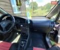 Синий Опель Зафира, объемом двигателя 2 л и пробегом 300 тыс. км за 3000 $, фото 7 на Automoto.ua