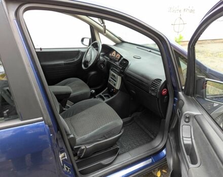 Синій Опель Зафіра, об'ємом двигуна 1.8 л та пробігом 540 тис. км за 3200 $, фото 17 на Automoto.ua