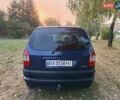 Синий Опель Зафира, объемом двигателя 0 л и пробегом 260 тыс. км за 4800 $, фото 3 на Automoto.ua
