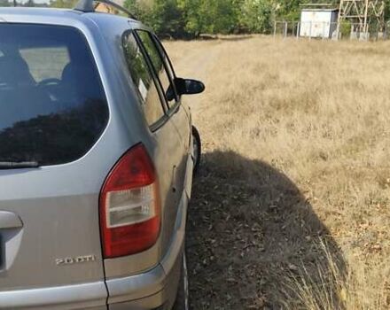 Синий Опель Зафира, объемом двигателя 2 л и пробегом 406 тыс. км за 4000 $, фото 10 на Automoto.ua