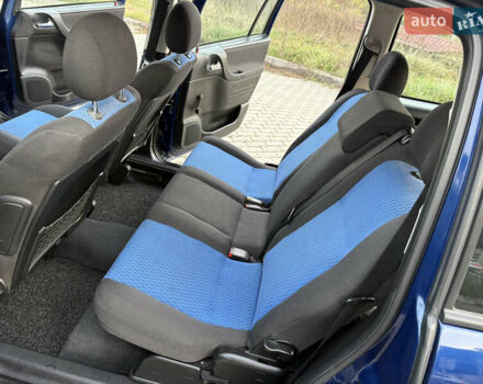 Синий Опель Зафира, объемом двигателя 1.8 л и пробегом 231 тыс. км за 3950 $, фото 26 на Automoto.ua