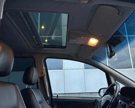 Синий Опель Зафира, объемом двигателя 2.2 л и пробегом 379 тыс. км за 3990 $, фото 14 на Automoto.ua