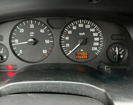 Синий Опель Зафира, объемом двигателя 2 л и пробегом 226 тыс. км за 4600 $, фото 5 на Automoto.ua