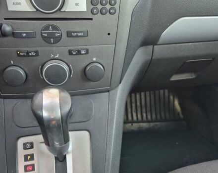 Синий Опель Зафира, объемом двигателя 1.9 л и пробегом 523 тыс. км за 6500 $, фото 7 на Automoto.ua