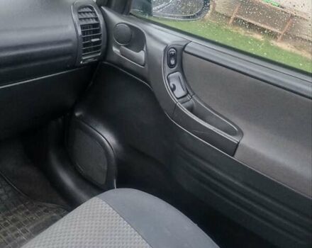 Синий Опель Зафира, объемом двигателя 1.6 л и пробегом 218 тыс. км за 3900 $, фото 4 на Automoto.ua