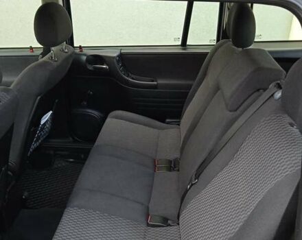 Синий Опель Зафира, объемом двигателя 1.8 л и пробегом 250 тыс. км за 4000 $, фото 17 на Automoto.ua