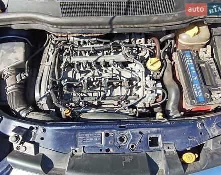 Синий Опель Зафира, объемом двигателя 1.9 л и пробегом 297 тыс. км за 5500 $, фото 4 на Automoto.ua