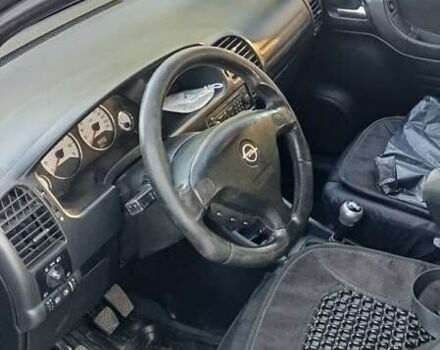 Синий Опель Зафира, объемом двигателя 1.8 л и пробегом 263 тыс. км за 4600 $, фото 4 на Automoto.ua