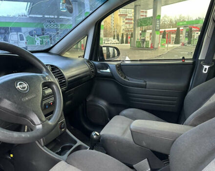 Синий Опель Зафира, объемом двигателя 1.8 л и пробегом 250 тыс. км за 3650 $, фото 6 на Automoto.ua