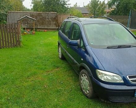 Синий Опель Зафира, объемом двигателя 1.6 л и пробегом 218 тыс. км за 3900 $, фото 9 на Automoto.ua