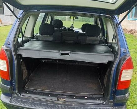 Синий Опель Зафира, объемом двигателя 1.6 л и пробегом 218 тыс. км за 3900 $, фото 7 на Automoto.ua