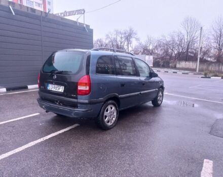 Синий Опель Зафира, объемом двигателя 1.8 л и пробегом 328 тыс. км за 1800 $, фото 5 на Automoto.ua