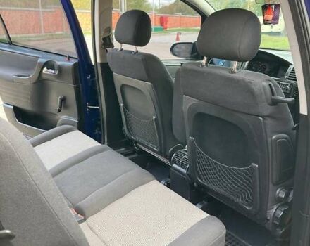 Синий Опель Зафира, объемом двигателя 1.6 л и пробегом 265 тыс. км за 4800 $, фото 9 на Automoto.ua