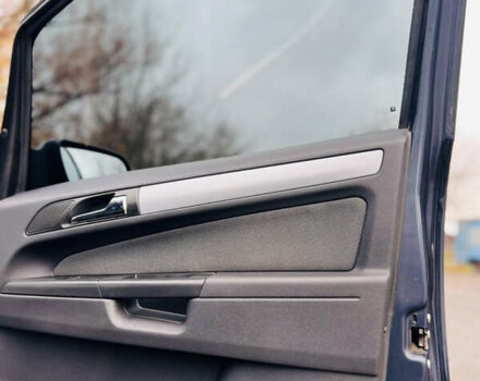 Синий Опель Зафира, объемом двигателя 1.6 л и пробегом 288 тыс. км за 4250 $, фото 19 на Automoto.ua