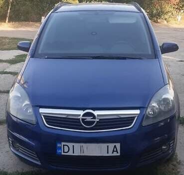Синий Опель Зафира, объемом двигателя 2.2 л и пробегом 260 тыс. км за 6500 $, фото 1 на Automoto.ua