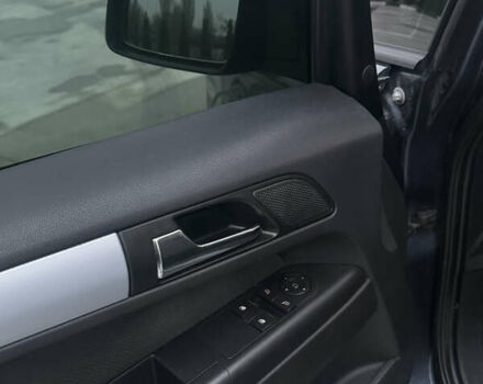 Синий Опель Зафира, объемом двигателя 1.9 л и пробегом 299 тыс. км за 5000 $, фото 21 на Automoto.ua