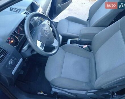 Синій Опель Зафіра, об'ємом двигуна 1.8 л та пробігом 263 тис. км за 5800 $, фото 8 на Automoto.ua