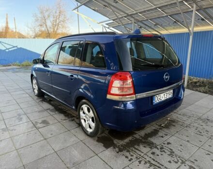 Синий Опель Зафира, объемом двигателя 1.9 л и пробегом 250 тыс. км за 2600 $, фото 5 на Automoto.ua