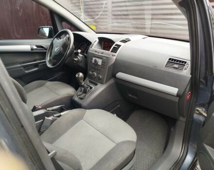 Синій Опель Зафіра, об'ємом двигуна 1.6 л та пробігом 287 тис. км за 3500 $, фото 9 на Automoto.ua