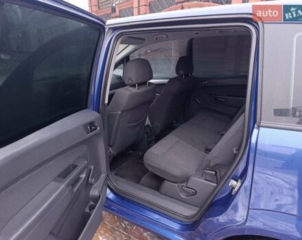 Синий Опель Зафира, объемом двигателя 1.91 л и пробегом 349 тыс. км за 4650 $, фото 13 на Automoto.ua