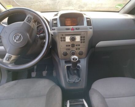 Синій Опель Зафіра, об'ємом двигуна 1.6 л та пробігом 287 тис. км за 3500 $, фото 8 на Automoto.ua