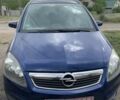 Синий Опель Зафира, объемом двигателя 1.8 л и пробегом 250 тыс. км за 5600 $, фото 1 на Automoto.ua