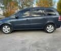 Синий Опель Зафира, объемом двигателя 1.9 л и пробегом 300 тыс. км за 4450 $, фото 5 на Automoto.ua