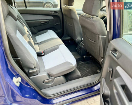 Синий Опель Зафира, объемом двигателя 1.6 л и пробегом 235 тыс. км за 5199 $, фото 16 на Automoto.ua