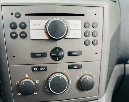 Синий Опель Зафира, объемом двигателя 1.6 л и пробегом 288 тыс. км за 4250 $, фото 23 на Automoto.ua