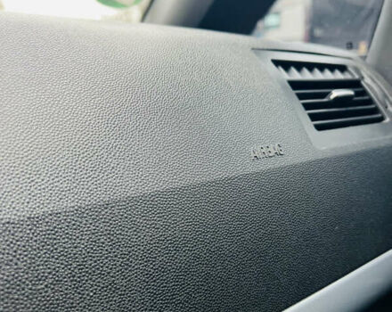 Синий Опель Зафира, объемом двигателя 1.6 л и пробегом 288 тыс. км за 4250 $, фото 32 на Automoto.ua