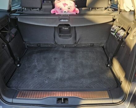 Синий Опель Зафира, объемом двигателя 1.9 л и пробегом 280 тыс. км за 6300 $, фото 6 на Automoto.ua