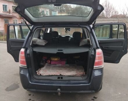 Синий Опель Зафира, объемом двигателя 1.6 л и пробегом 198 тыс. км за 5500 $, фото 16 на Automoto.ua