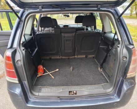 Синий Опель Зафира, объемом двигателя 1.9 л и пробегом 300 тыс. км за 3600 $, фото 10 на Automoto.ua