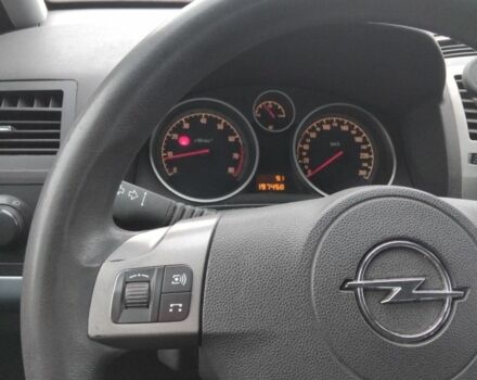 Синий Опель Зафира, объемом двигателя 1.6 л и пробегом 198 тыс. км за 5500 $, фото 9 на Automoto.ua