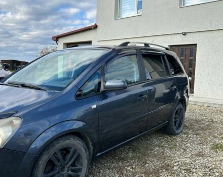 Синий Опель Зафира, объемом двигателя 1.9 л и пробегом 241 тыс. км за 4500 $, фото 2 на Automoto.ua