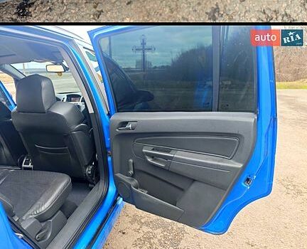 Синий Опель Зафира, объемом двигателя 2 л и пробегом 315 тыс. км за 5500 $, фото 12 на Automoto.ua