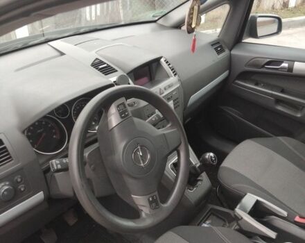 Синий Опель Зафира, объемом двигателя 1.6 л и пробегом 198 тыс. км за 5500 $, фото 14 на Automoto.ua