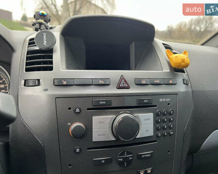 Синій Опель Зафіра, об'ємом двигуна 1.9 л та пробігом 288 тис. км за 7200 $, фото 10 на Automoto.ua