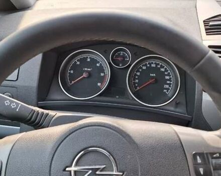 Синій Опель Зафіра, об'ємом двигуна 1.91 л та пробігом 350 тис. км за 5300 $, фото 3 на Automoto.ua