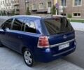 Синий Опель Зафира, объемом двигателя 1.9 л и пробегом 285 тыс. км за 6500 $, фото 5 на Automoto.ua