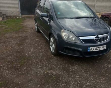 Синий Опель Зафира, объемом двигателя 1.9 л и пробегом 350 тыс. км за 4900 $, фото 2 на Automoto.ua