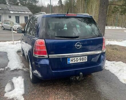 Синий Опель Зафира, объемом двигателя 1.8 л и пробегом 195 тыс. км за 4000 $, фото 2 на Automoto.ua