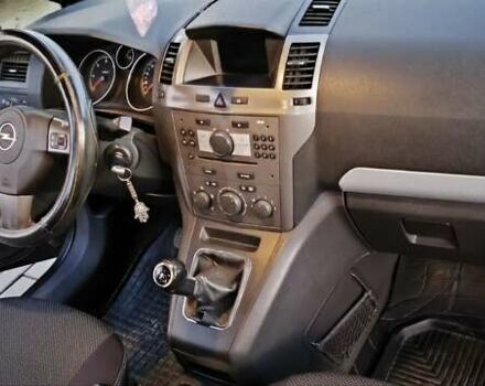 Синій Опель Зафіра, об'ємом двигуна 1.9 л та пробігом 308 тис. км за 4950 $, фото 8 на Automoto.ua