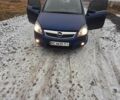 Синий Опель Зафира, объемом двигателя 1.9 л и пробегом 270 тыс. км за 5500 $, фото 6 на Automoto.ua