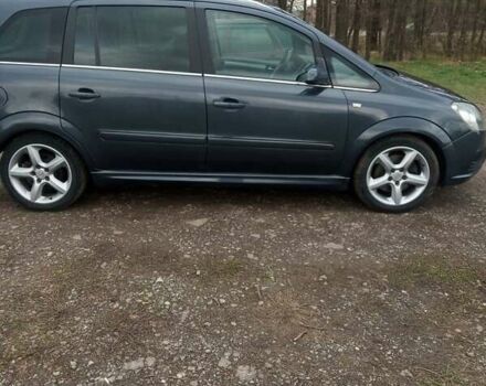 Синий Опель Зафира, объемом двигателя 1.9 л и пробегом 350 тыс. км за 4900 $, фото 1 на Automoto.ua